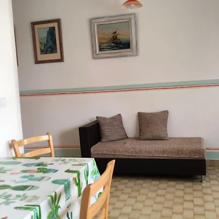 2 Bedrooms At 500 M Away From The With Sea View Balcony And Wifi Daire *